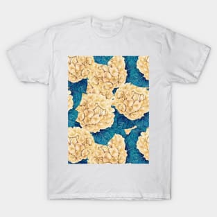 Hydrangea watercolor pattern, yellow and blue T-Shirt